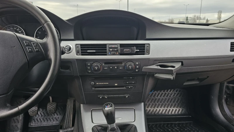 BMW 325, снимка 8 - Автомобили и джипове - 53102095