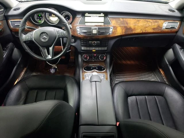 Mercedes-Benz CLS 550 4Matic* Harman/Kardon* Обдухване* Камера* РЕАЛЕН П - изображение 8