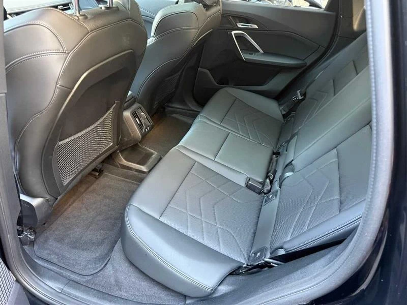BMW iX1 eDrive30 4x4 Mpack PANO , снимка 12 - Автомобили и джипове - 54798106