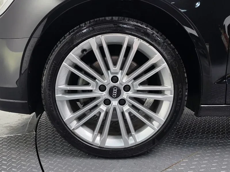 Audi A3 40 Tfsi Premium, снимка 5 - Автомобили и джипове - 55389767