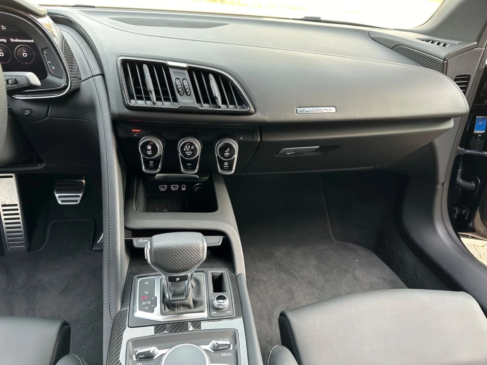 Audi R8 5.2 quattro | Mobile.bg — изображение 14