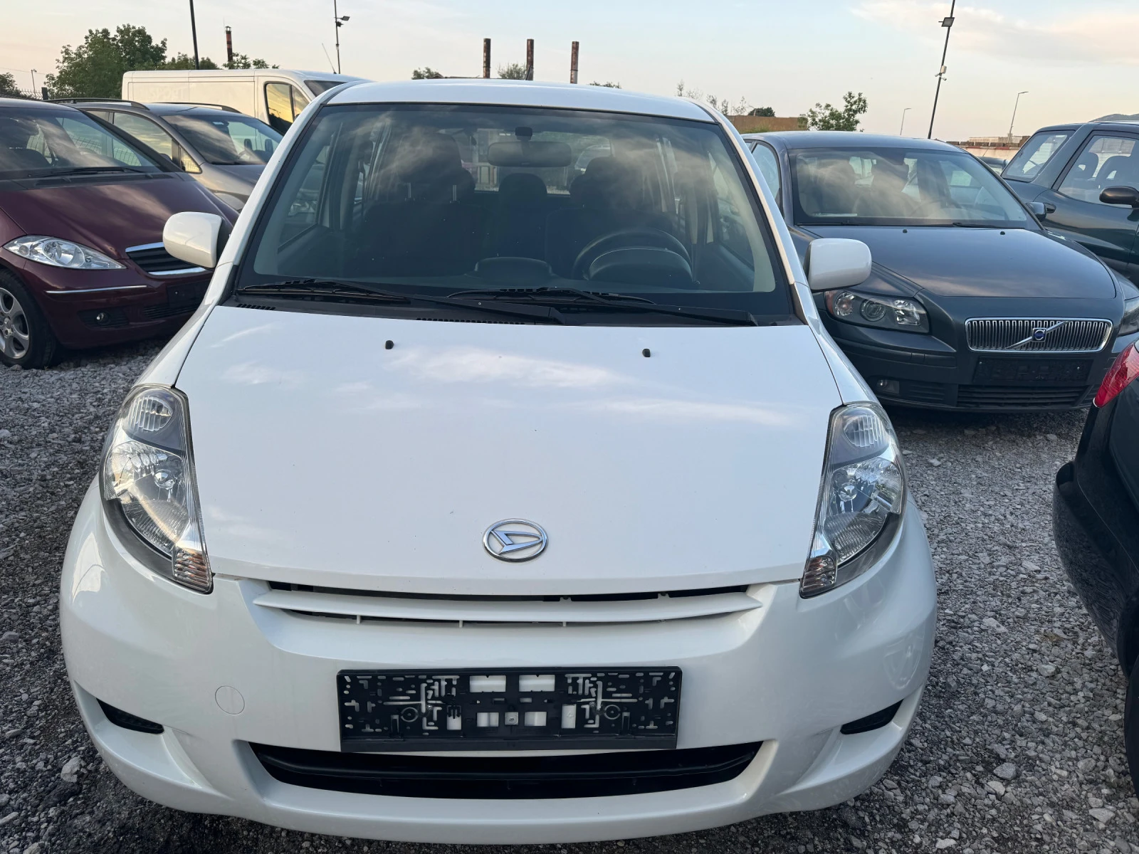 Daihatsu Sirion 1.0i KLIMA  - изображение 2