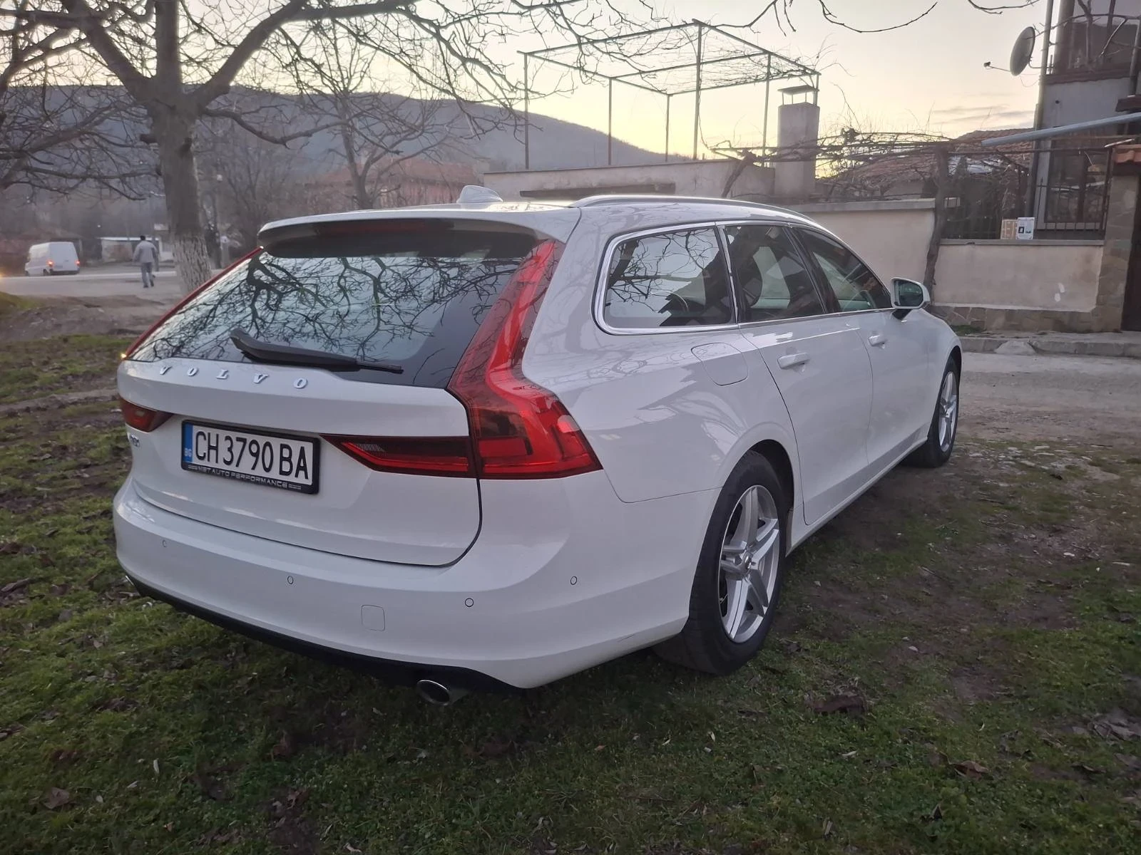 Volvo V90 | Mobile.bg � ����������� 4