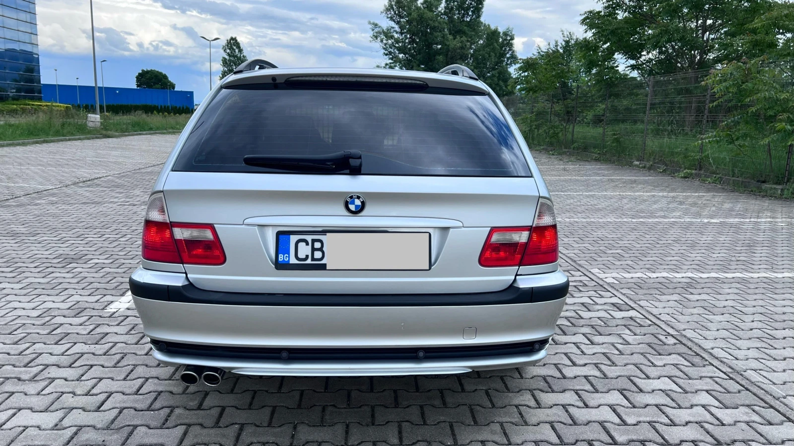 BMW 330 BMW 330xi 4x4 Facelift/автомат/кожа/нави/газ - изображение 5