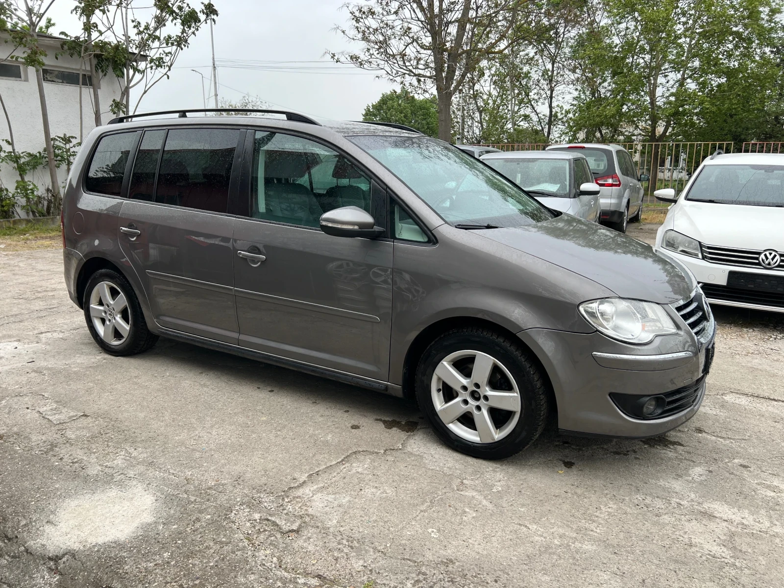 VW Touran 1.9TDI.105.6+ 1 - изображение 2