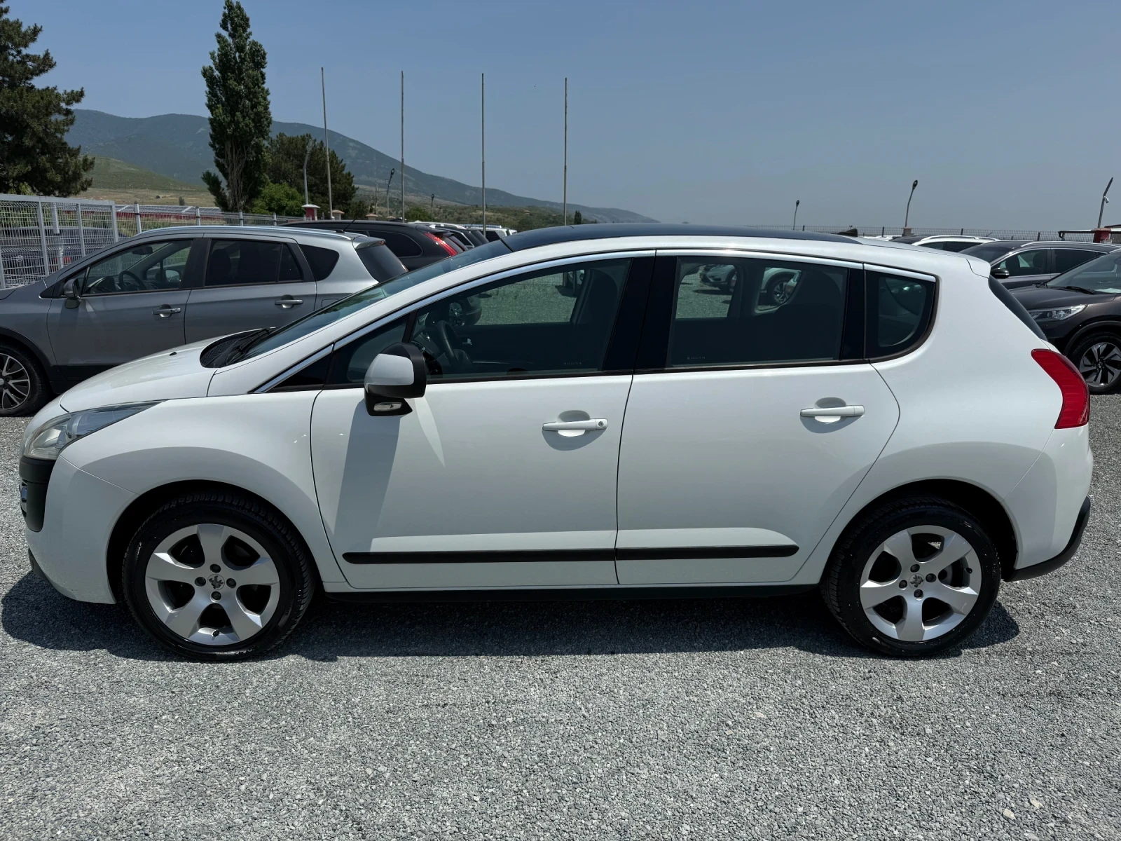 Peugeot 3008 (KATO НОВА) - изображение 9