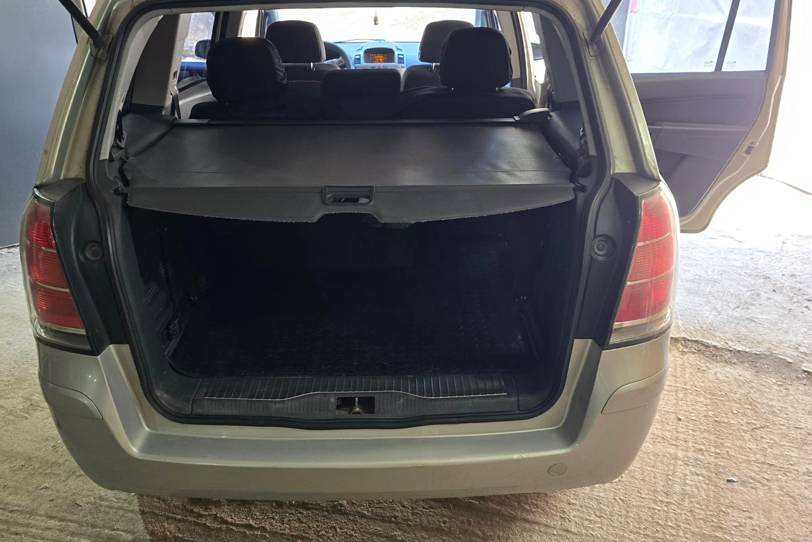 Opel Zafira  - изображение 8