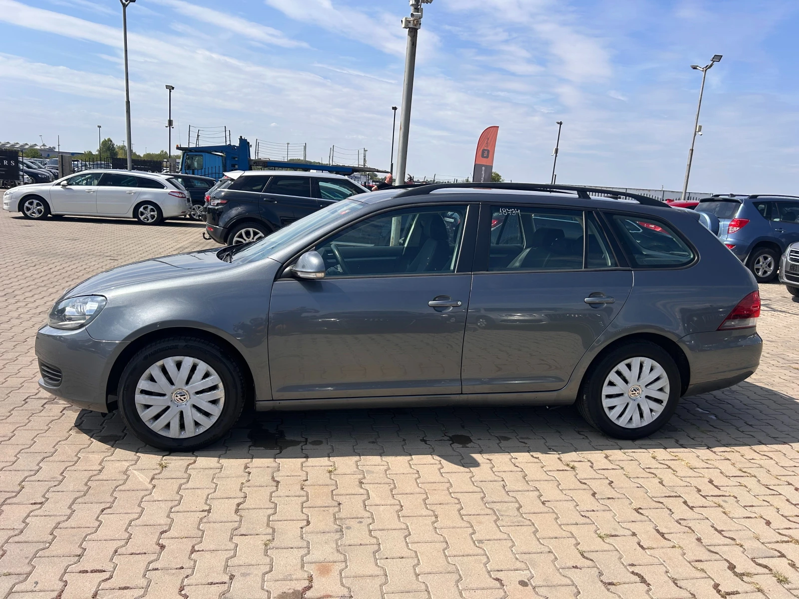 VW Golf 1.6TDI AVTOMAT/NAVI EURO 5 - изображение 9