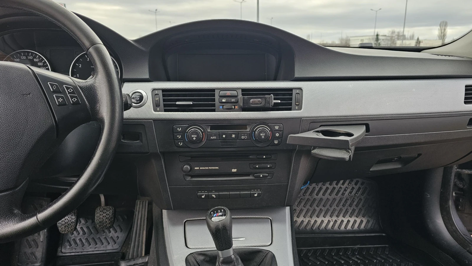 BMW 325  - изображение 8