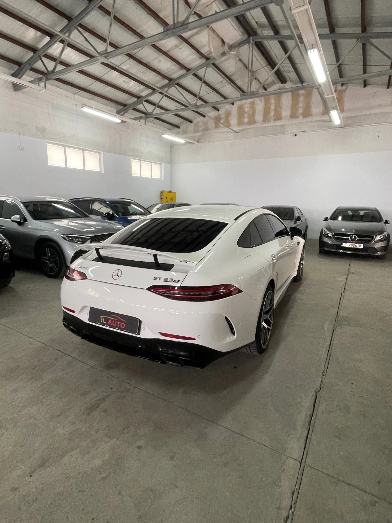 Mercedes-Benz AMG GT 6.3S/Carbon/Burm/distr/360/завиващ заден мост!!!, снимка 5 - Автомобили и джипове - 53892473