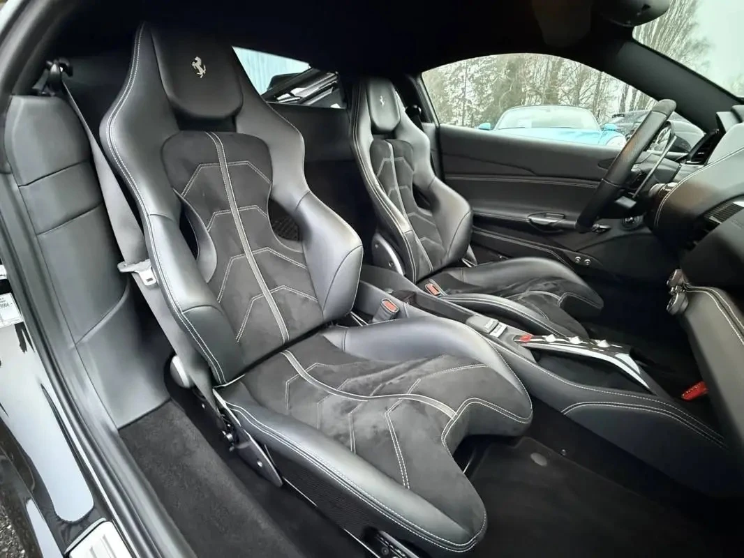 Ferrari 488 GTB, снимка 9 - Автомобили и джипове - 54099974