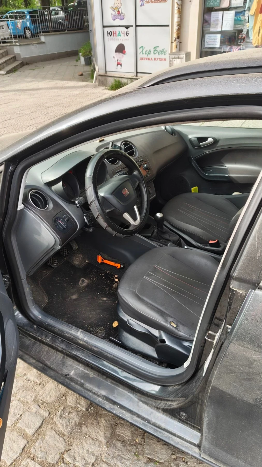 Seat Ibiza, снимка 9 - Автомобили и джипове - 55038933