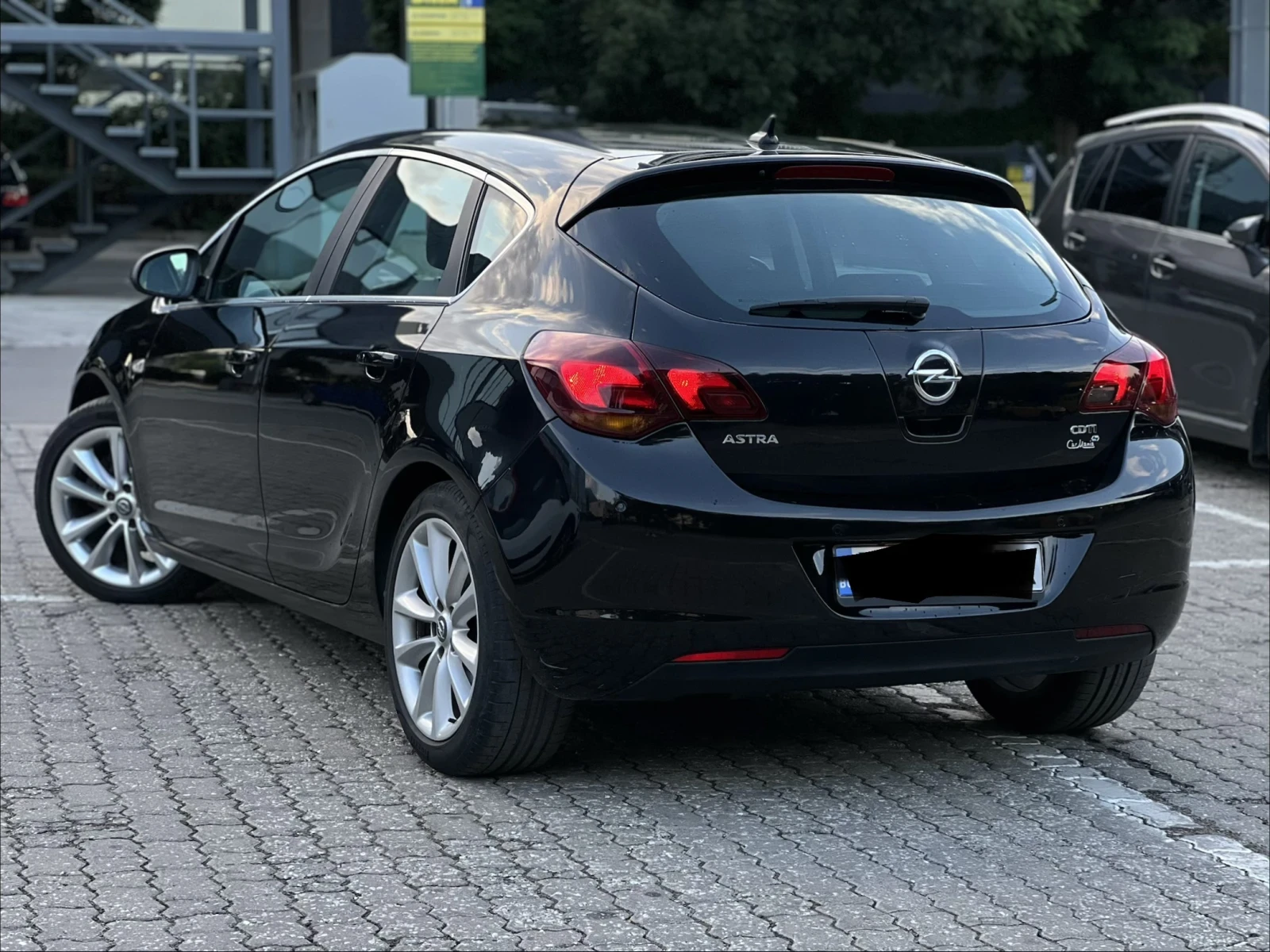 Opel Astra 1.7CDTI 125HP DPF, снимка 3 - Автомобили и джипове - 55119790