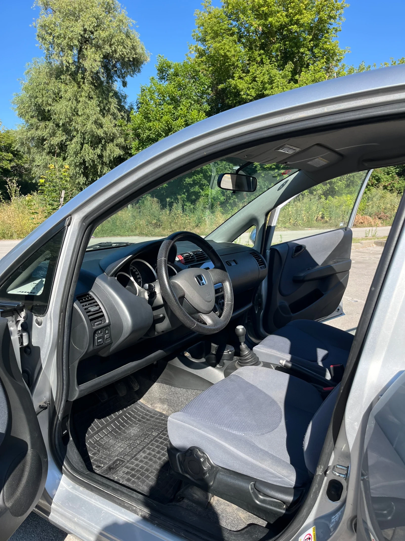 Honda Jazz 1.2i, снимка 10 - Автомобили и джипове - 55654630
