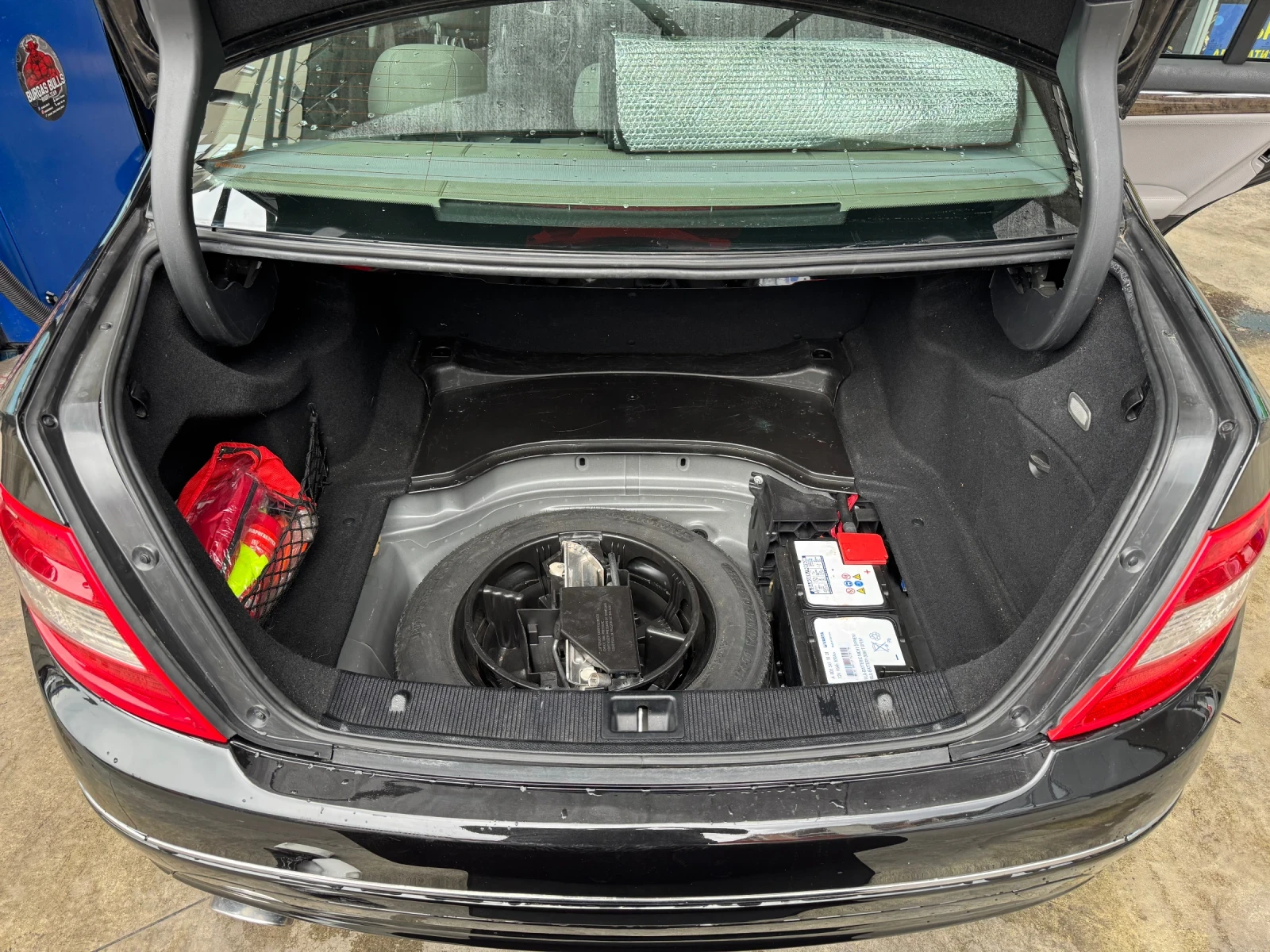 Mercedes-Benz C 220 Avantgarde, снимка 17 - Автомобили и джипове - 56365031