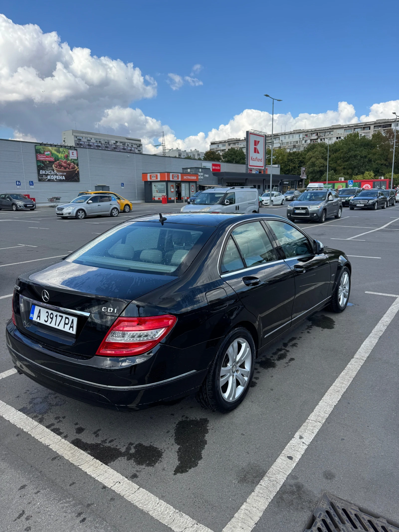 Mercedes-Benz C 220 Avantgarde, снимка 5 - Автомобили и джипове - 56365031