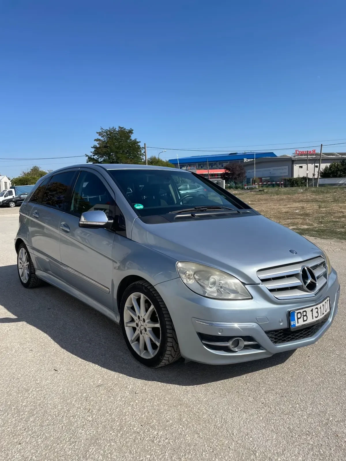 Mercedes-Benz B 200, снимка 2 - Автомобили и джипове - 56523034