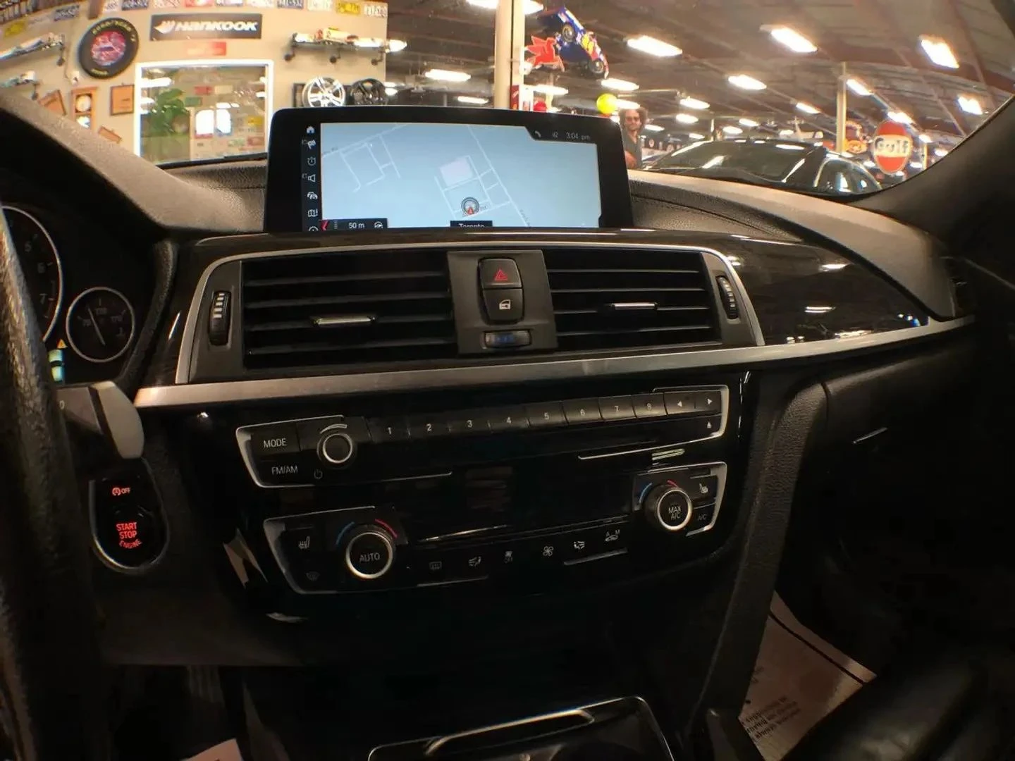 BMW 330, снимка 16 - Автомобили и джипове - 56713336