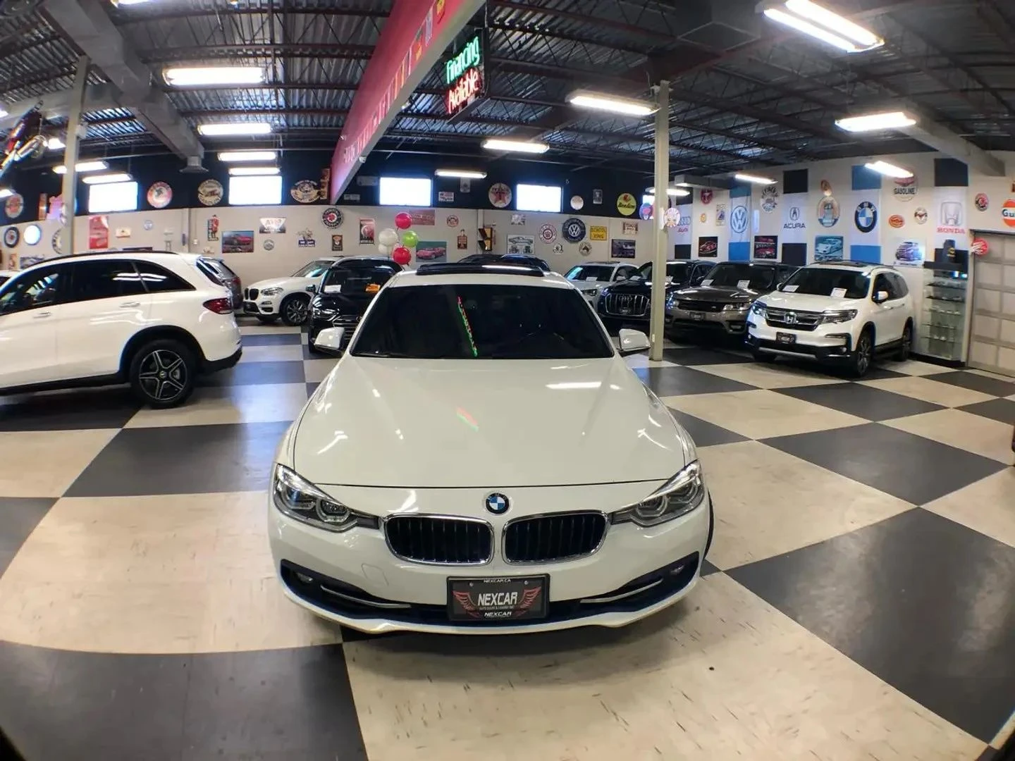 BMW 330, снимка 2 - Автомобили и джипове - 56713336