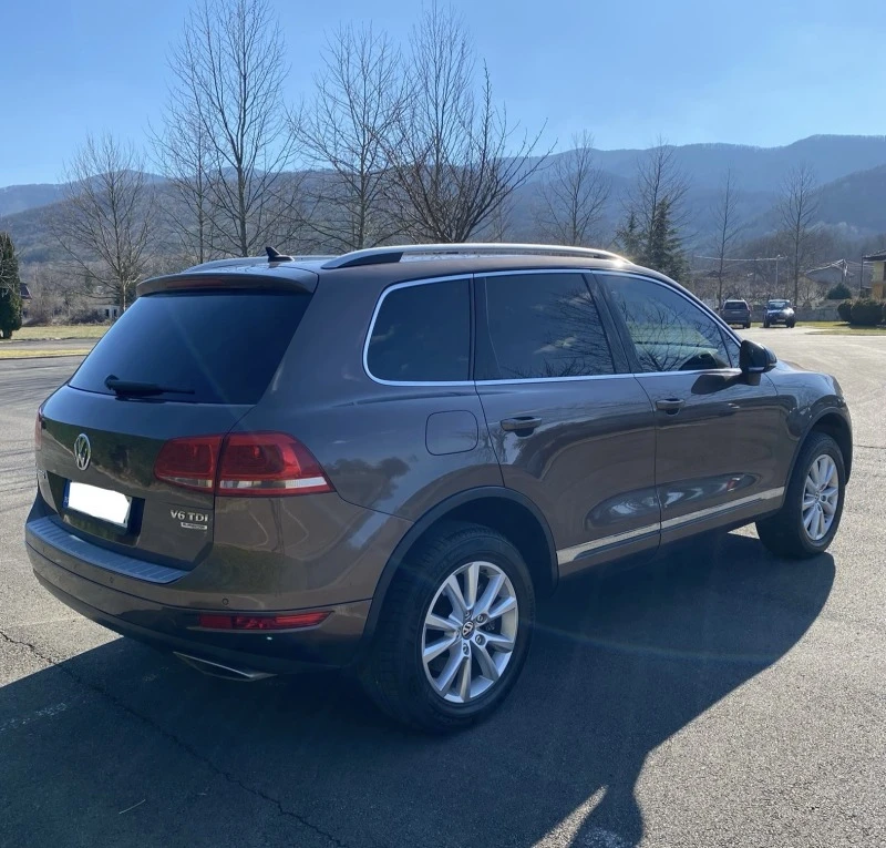 VW Touareg 3.0, снимка 7 - Автомобили и джипове - 47457921