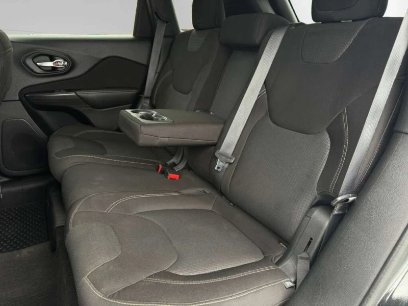 Jeep Cherokee * Latitude/Longitude/North * CARFAX * ЦЕНА ДО БГ, снимка 11 - Автомобили и джипове - 53274447