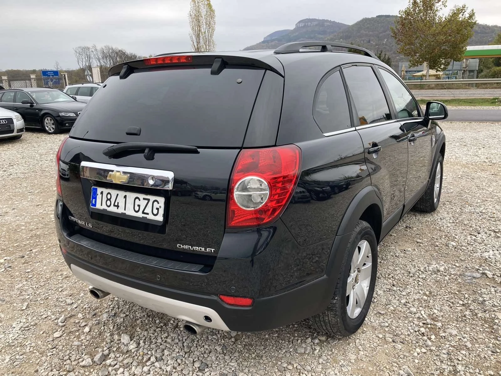 Chevrolet Captiva 2.0CDTI 126кс АВТОПИЛОТ NAVI 7 МЕСТА  ВНОС ИСПАНИЯ - изображение 4