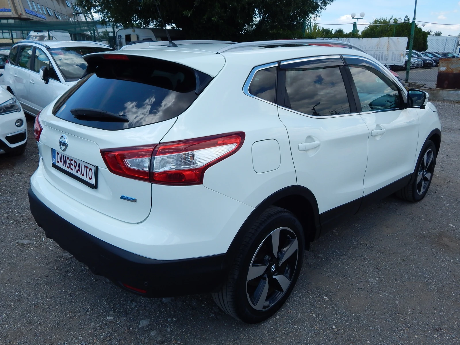 Nissan Qashqai 1.5DCI* EURO6*  - изображение 4