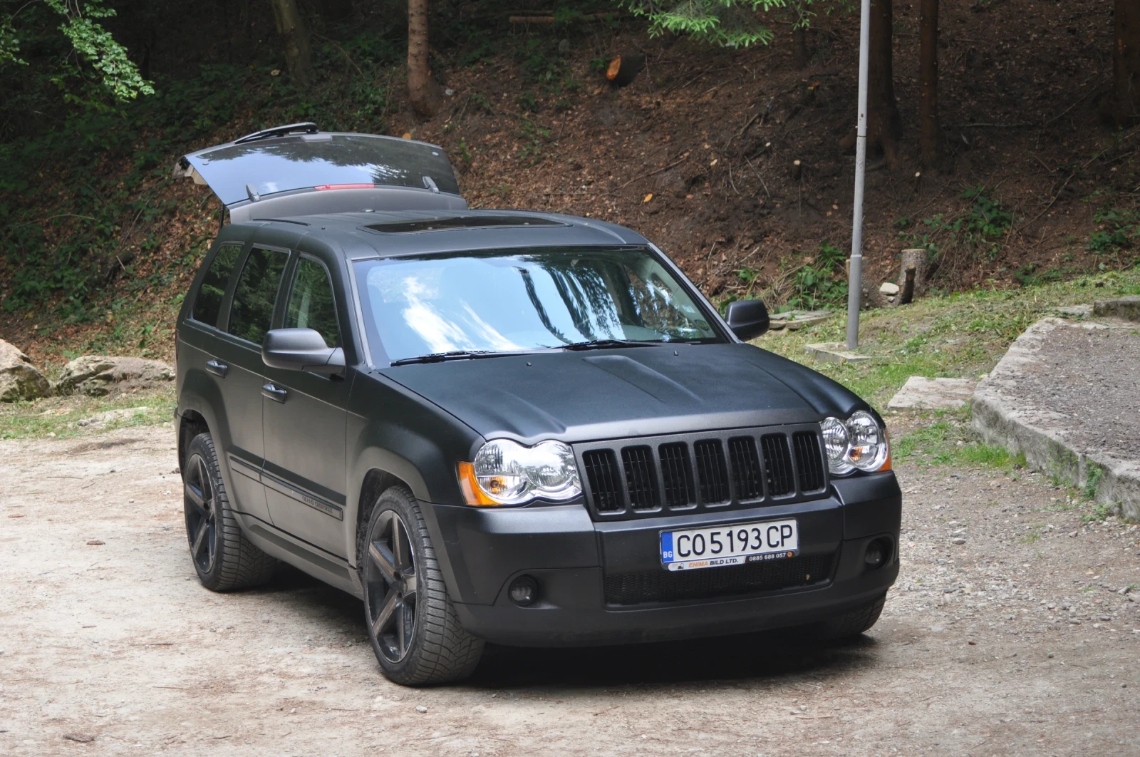 Jeep Grand cherokee 6.1 SRT - изображение 4