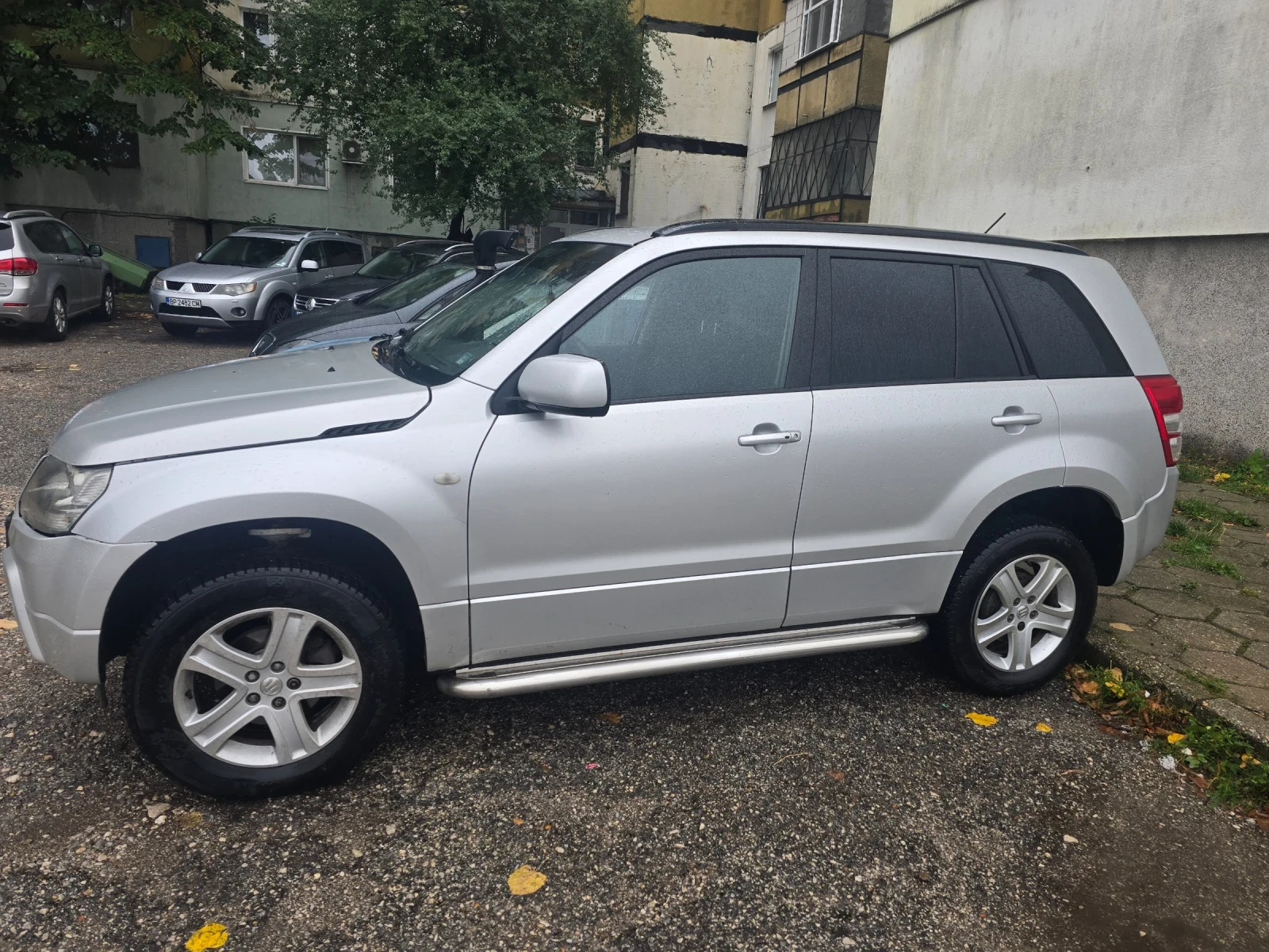 Suzuki Grand vitara 2.0i, снимка 3 - Автомобили и джипове - 54031131