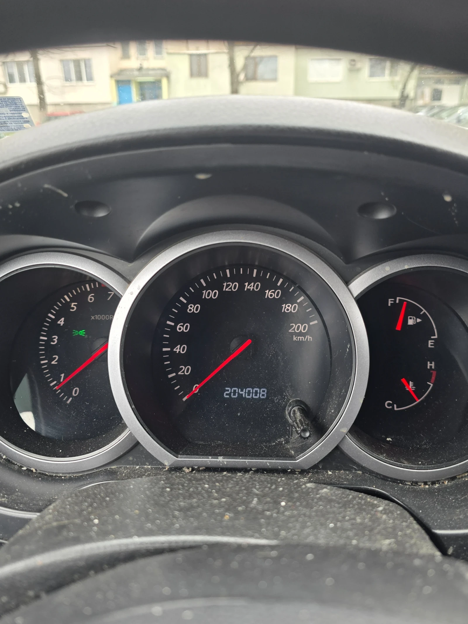 Suzuki Grand vitara 2.0i, снимка 6 - Автомобили и джипове - 54031131