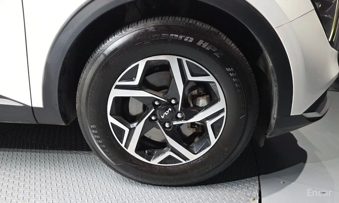 Kia Sportage, снимка 5 - Автомобили и джипове - 54119086