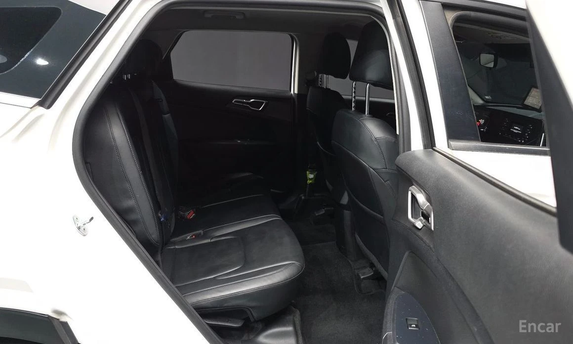 Kia Sportage, снимка 12 - Автомобили и джипове - 54119086