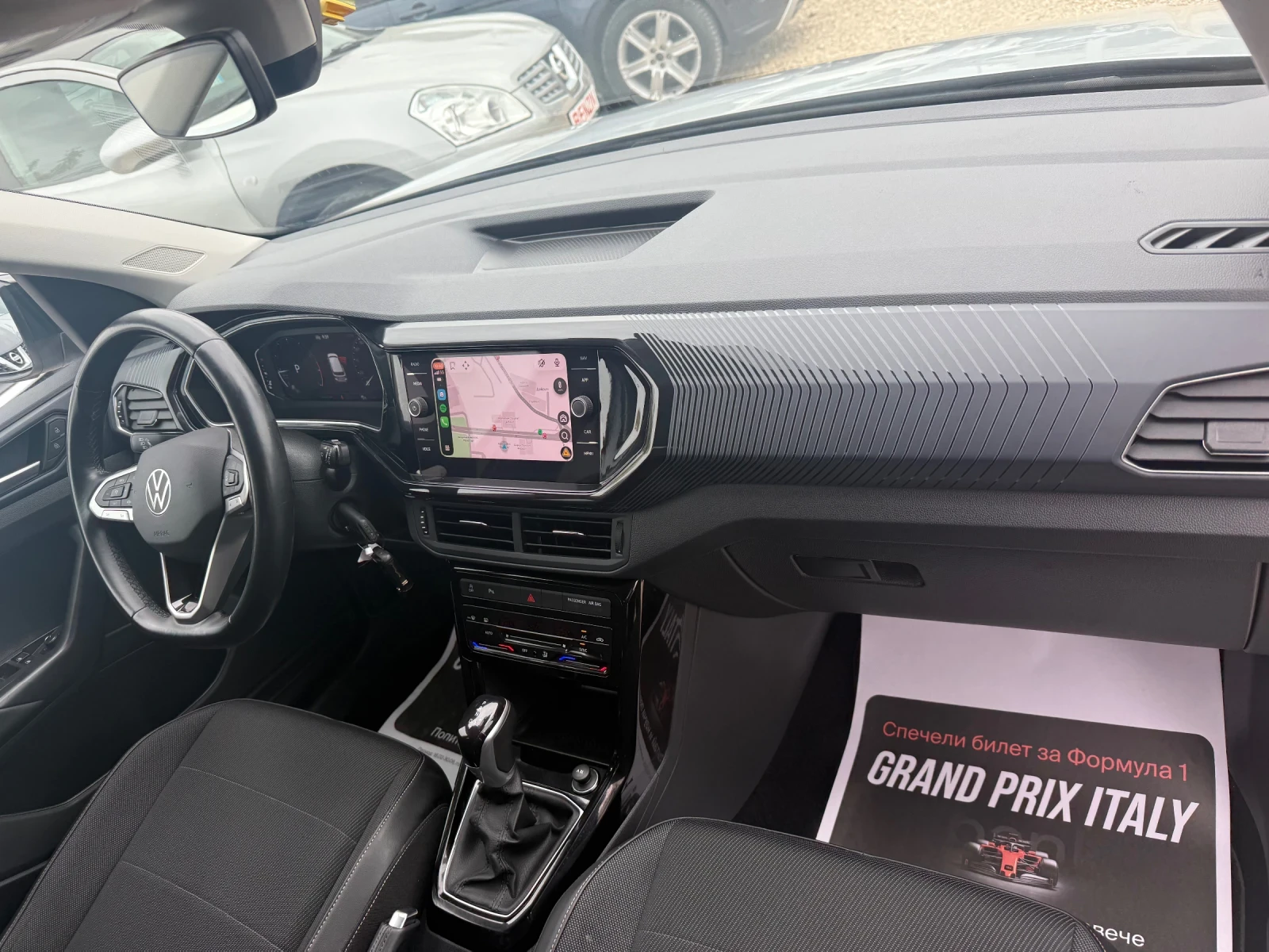 VW T-Cross Бензин -Автоматик, снимка 13 - Автомобили и джипове - 54512601