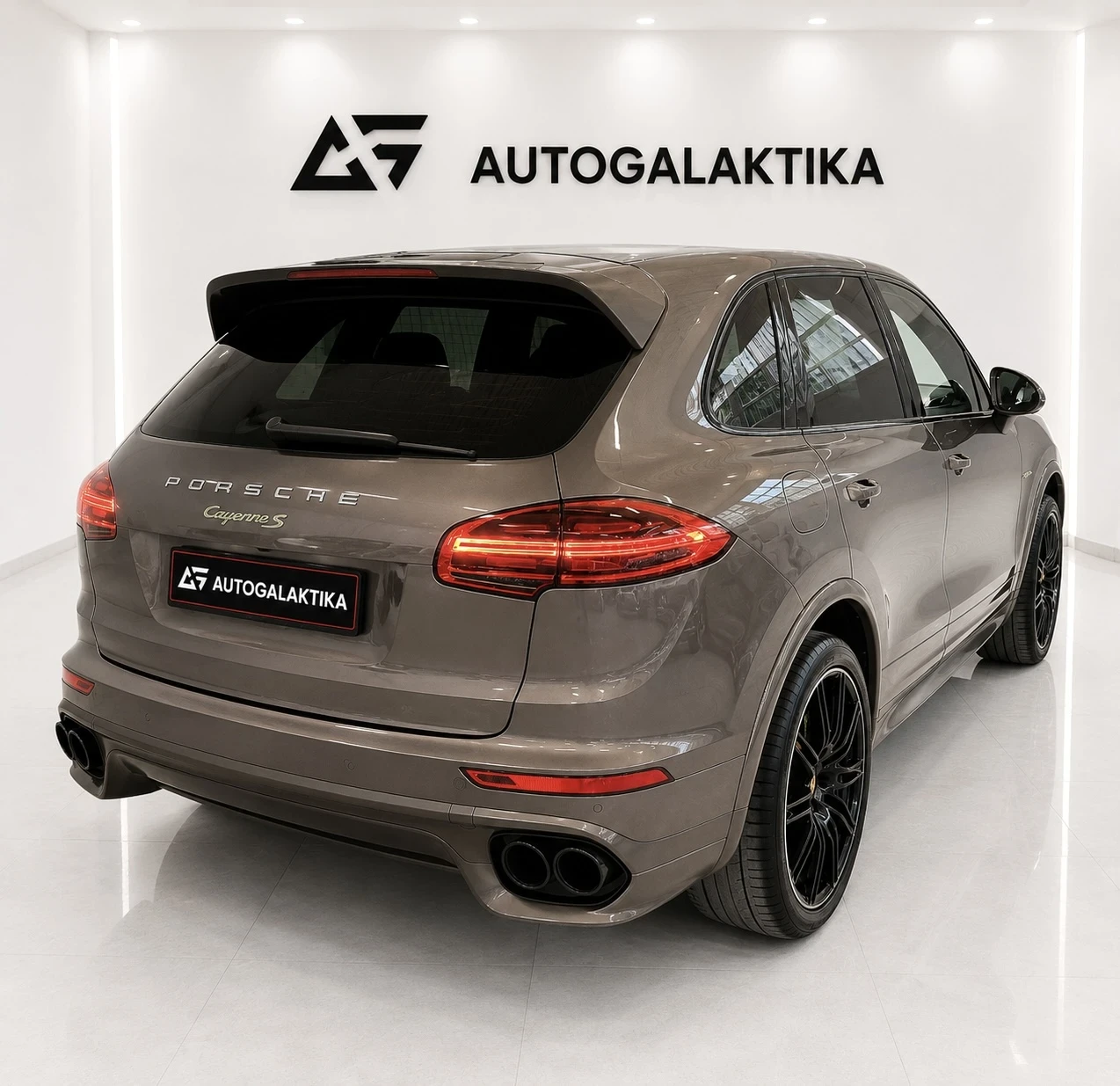 Porsche Cayenne S E-Hybrid 3.0 V6 416 к.с. 4x4 FACELIFT , снимка 6 - Автомобили и джипове - 55036295