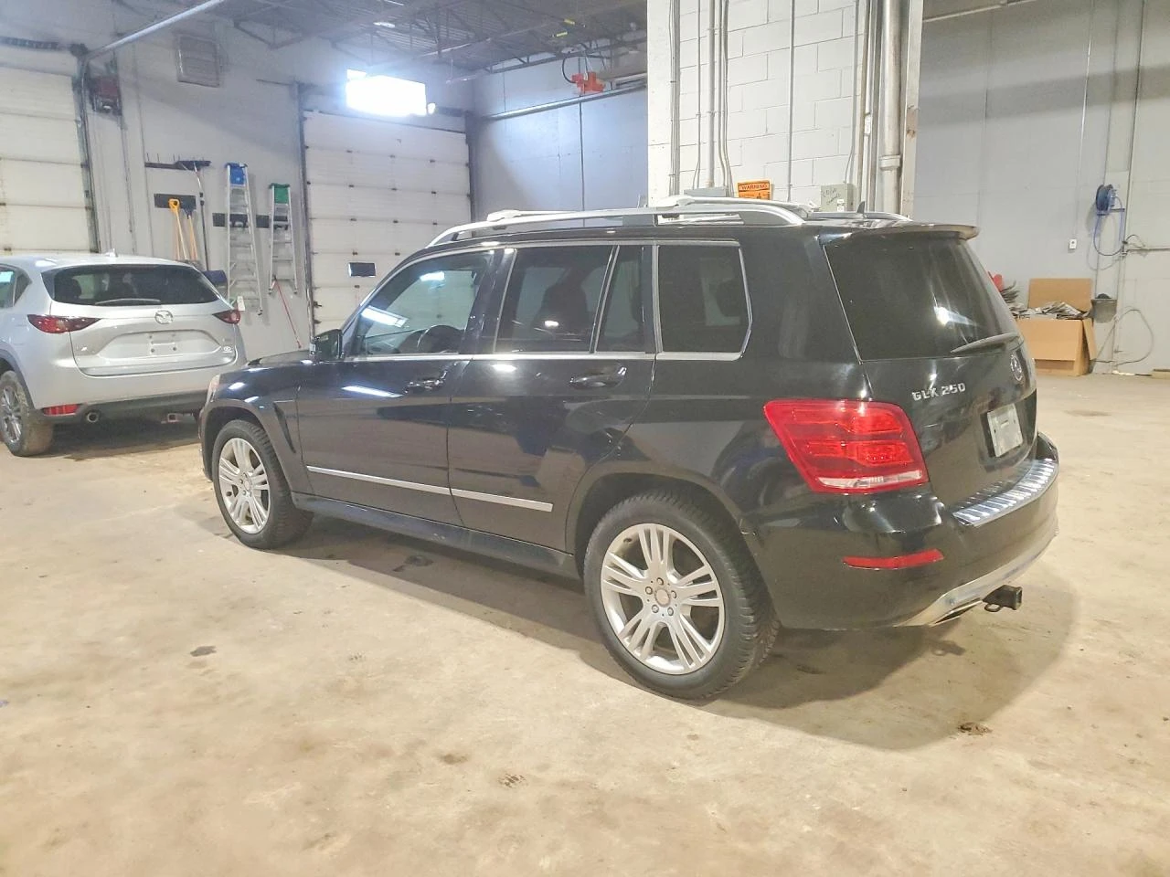 Mercedes-Benz GLK 2.1l 250 Bluetec, снимка 2 - Автомобили и джипове - 55095210