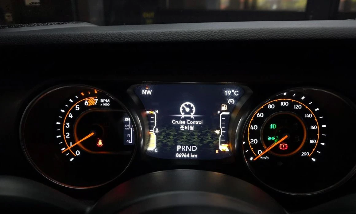 Jeep Wrangler Wyllis Edition Sport, снимка 7 - Автомобили и джипове - 55315620