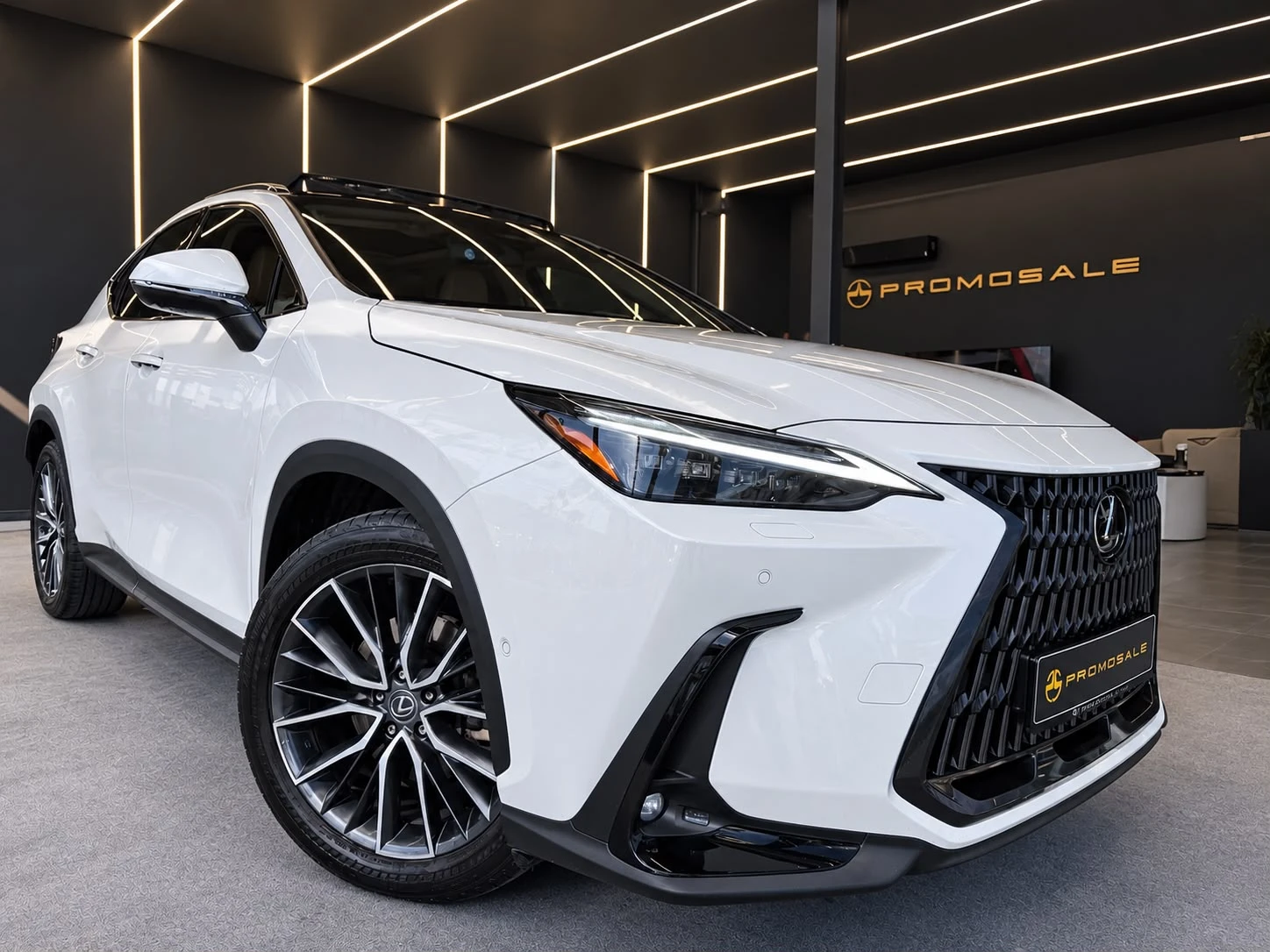 Lexus NX 350h F Sport* ГАРАНЦИОНЕН*  H&U* Full* Pano* ЛИЗИНГ