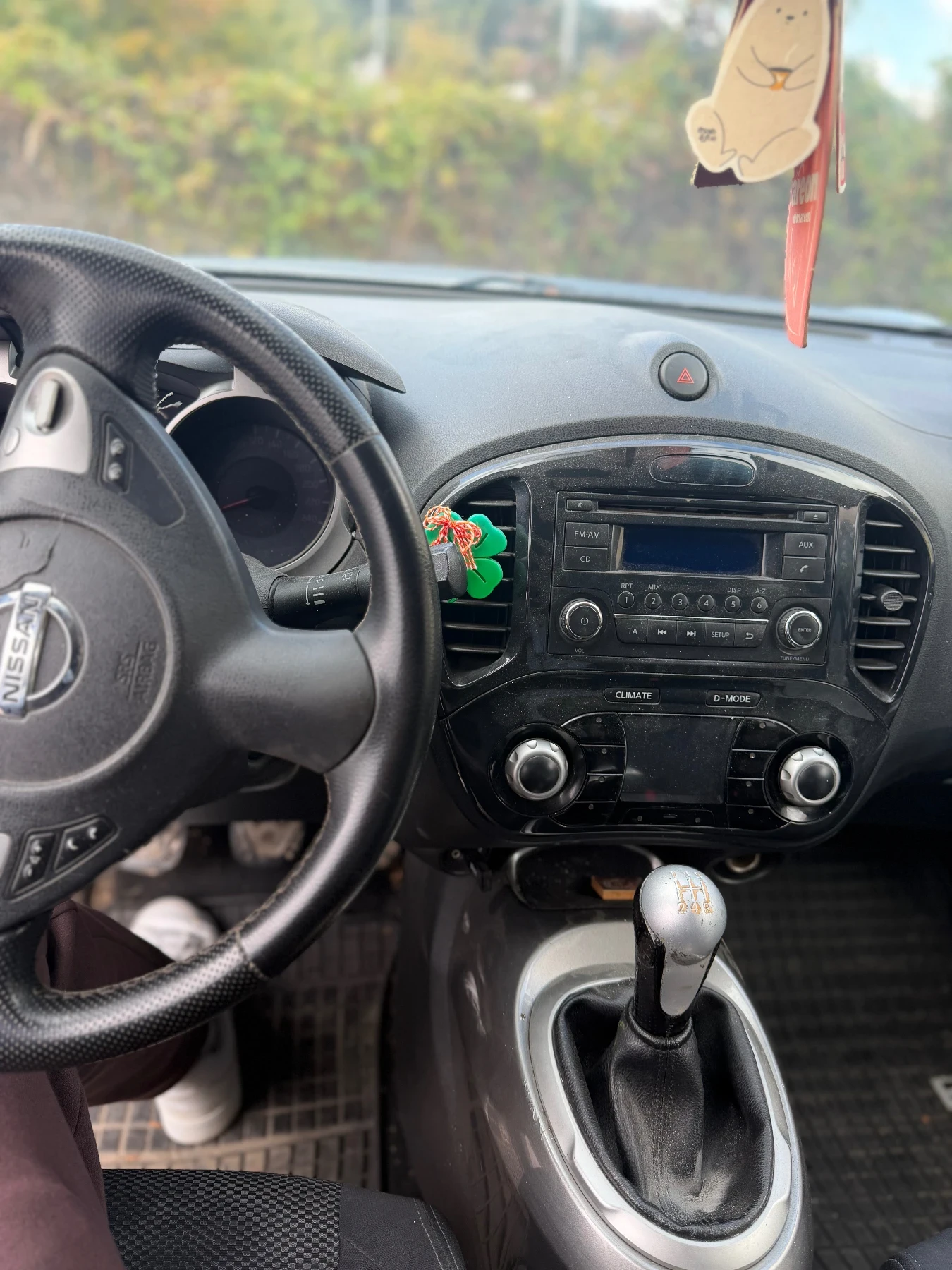 Nissan Juke, снимка 5 - Автомобили и джипове - 56538396