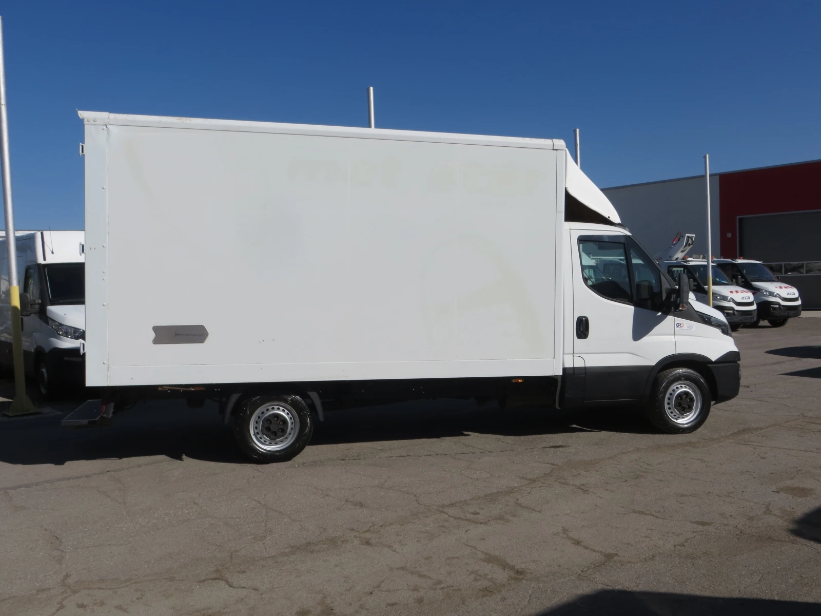 Iveco Daily 35S15V ФУРГОН - изображение 5