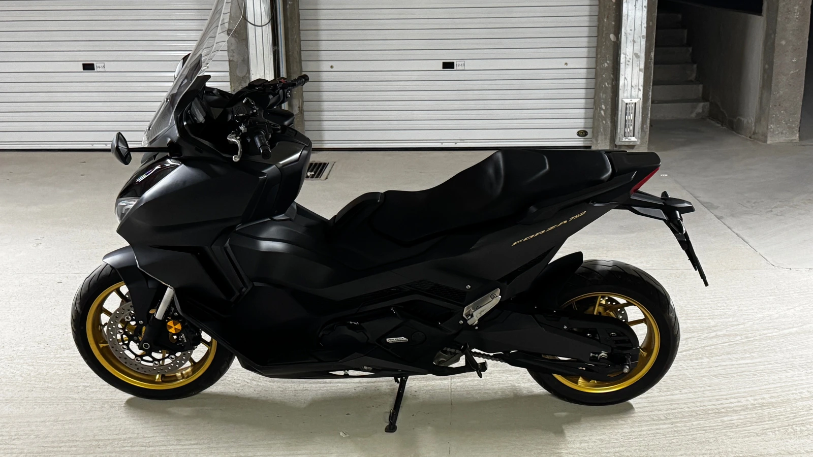 Honda Forza 750 Special Edition  - изображение 4