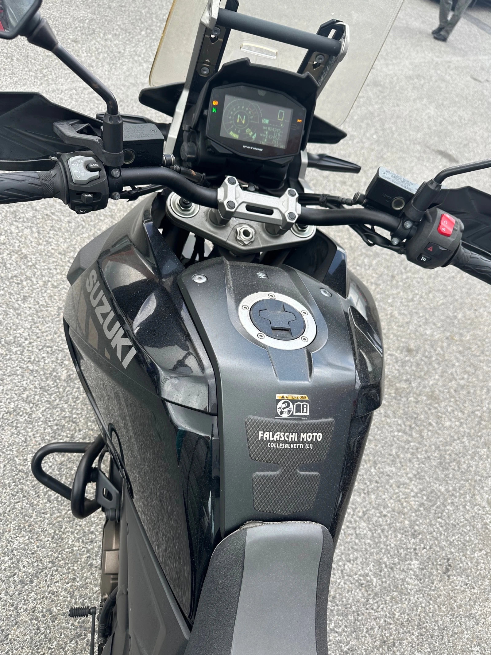 Suzuki V-strom 1050 XT 2020г. - изображение 3