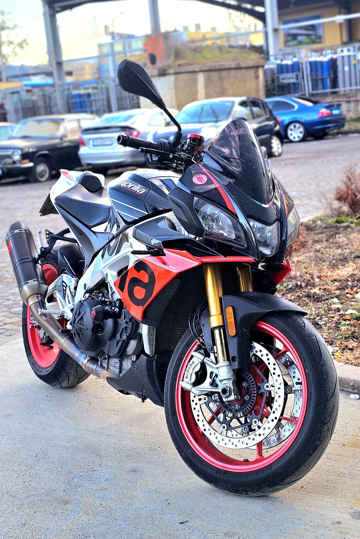 Aprilia Tuono Factory, снимка 4 - Мотоциклети и мототехника - 54764450