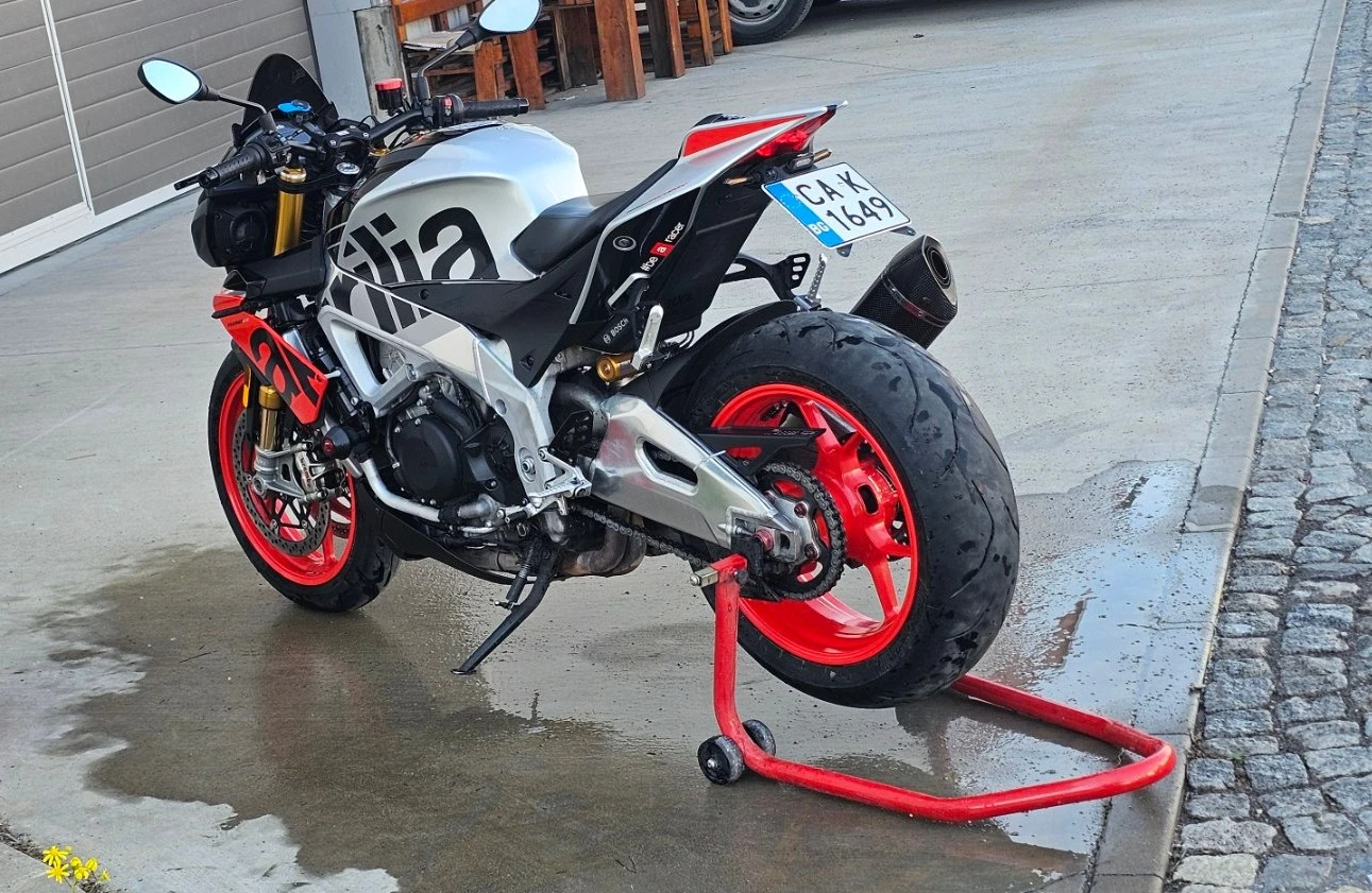 Aprilia Tuono Factory, снимка 2 - Мотоциклети и мототехника - 54764450