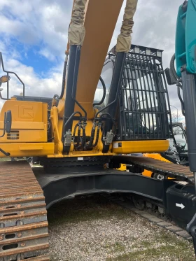 Багер LiuGong 936E, снимка 8