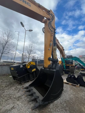 Багер LiuGong 936E, снимка 12