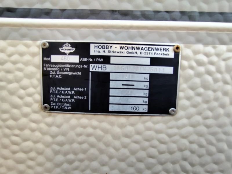 Каравана Hobby 460, снимка 14 - Каравани и кемпери - 52815469
