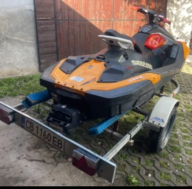 Джет Bombardier Sea Doo Spark Trixx 2up, снимка 3