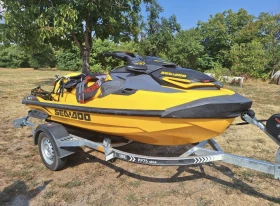 ����� �� �������� �� ���� Bombardier Sea Doo RXT X 300