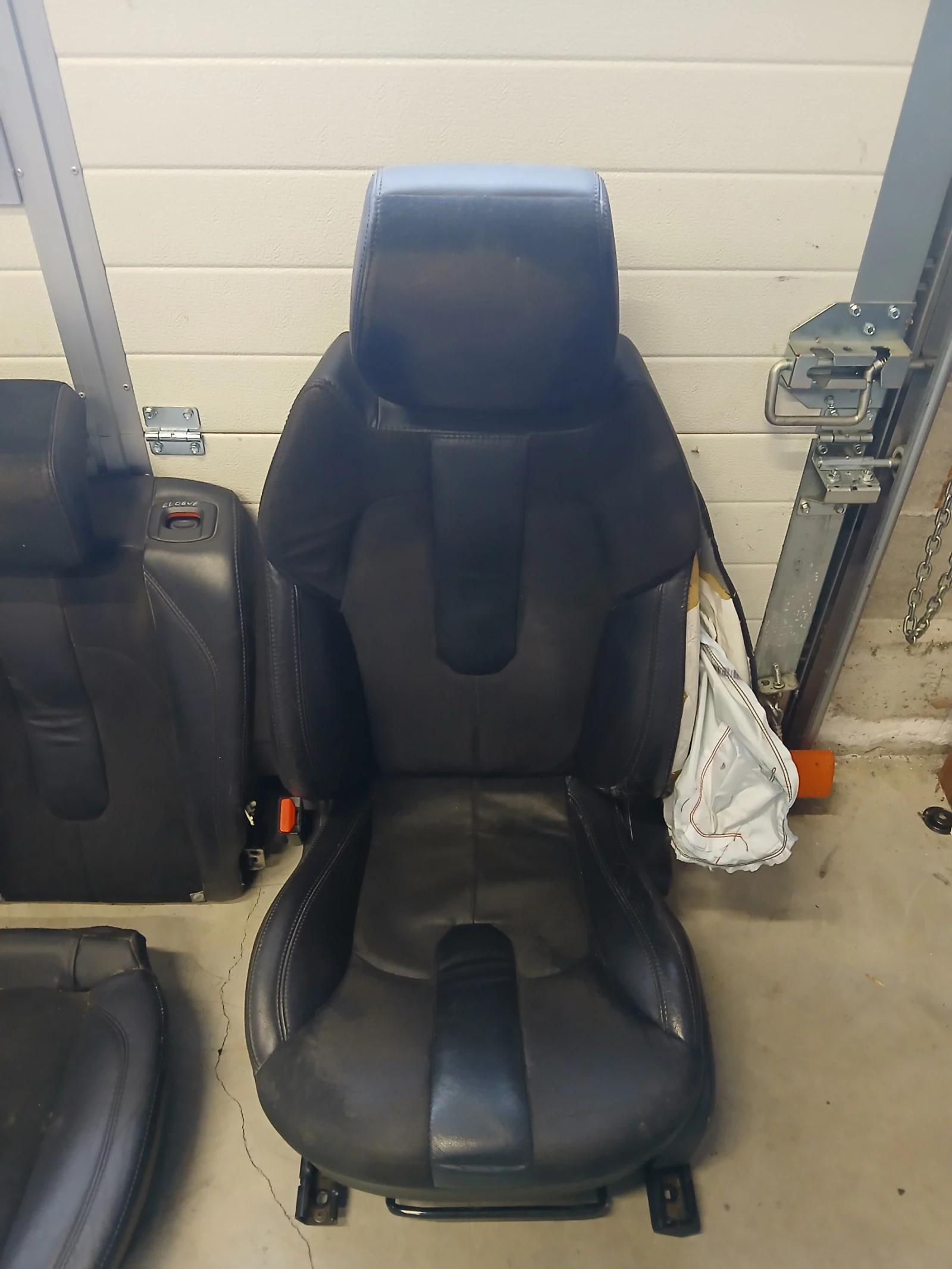 Салон Lend Rover Evoque , снимка 6 - Части - 56219036