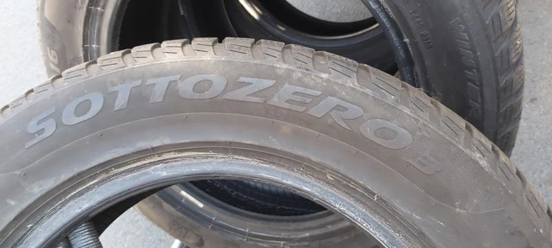 Гуми Зимни 205/60R16, снимка 7 - Гуми и джанти - 29864494